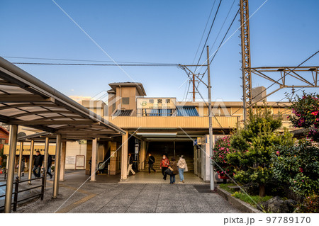 神奈川県小田原市の都市風景　鴨宮駅 97789170