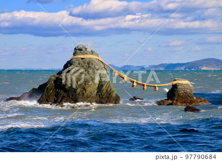 夫婦岩（三重県・伊勢市） 97790684