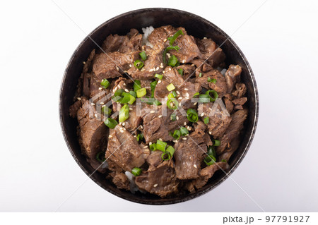 牛すじ丼 97791927