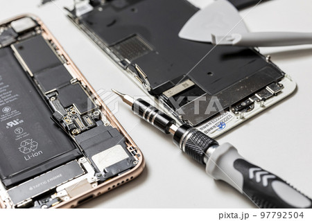 スマートフォンの修理 スマートフォンの修理 97792504