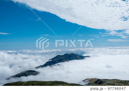 白山の登山風景 97796047