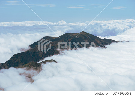 白山の登山風景 97796052