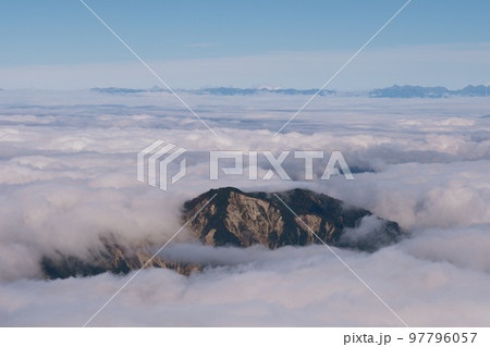 白山の登山風景 97796057