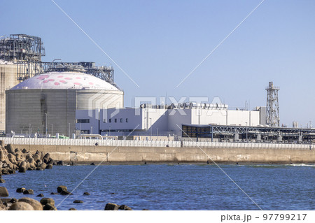 茨城県日立市 久慈川河口のLNG基地 茨城県日立市 久慈川河口のLNG基地 97799217