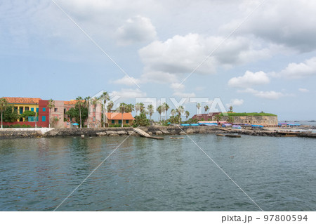 セネガルの世界遺産ゴレ島の風景 97800594