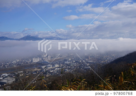 岡山県北 津山盆地に発生した雲海 97800768