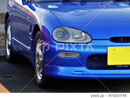自動車イメージ スズキカプチーノのフロントマスク 自動車イメージ スズキカプチーノのフロントマスク 97803546