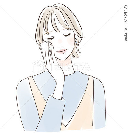 コットンでスキンケア　笑顔の女性 97809425
