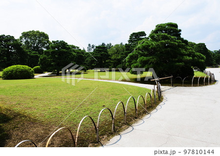 世界遺産　日本の歴史を見守って来た元離宮二条城 97810144