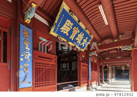 黄檗宗の寺院、崇福寺「大雄宝殿」【長崎県長崎市】 黄檗宗の寺院、崇福寺「大雄宝殿」【長崎県長崎市】 97812932