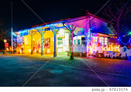 小湊鉄道の駅舎イルミネーション 97813574