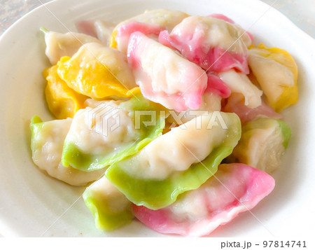 中国家庭料理・五彩手工水餃（手作りカラー餃子） 97814741