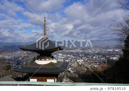 岡山県津山市にある天台宗「長法寺」：多宝塔 97819510