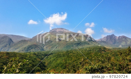 【栃木】那須_恋人の聖地からの茶臼岳 97820724