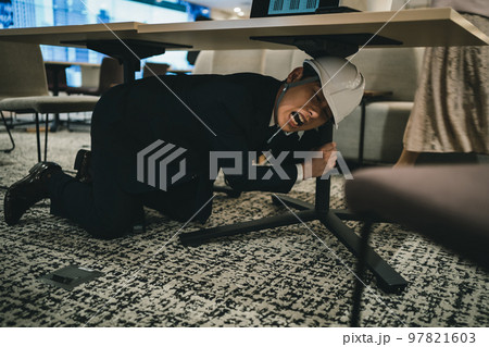 office worker 97821603