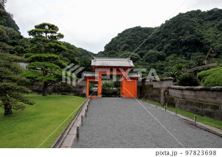 仙厳園 赤い錫門 仙厳園 赤い錫門 97823698