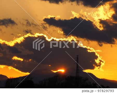 夕焼け雲 97829793