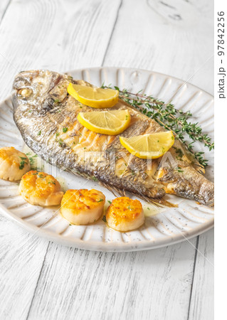 Mediterranean Baked Sea Bream 97842256