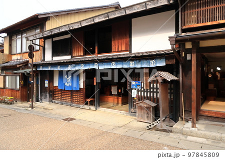 染物屋の土佐屋の景観 97845809