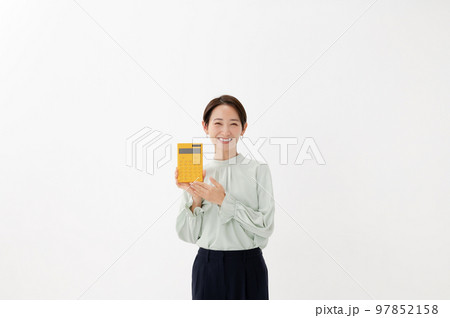 電卓　女性 97852158