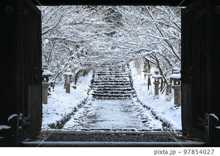 雪の秋月 雪の秋月 97854027