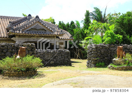 石垣やいま村 石垣やいま村 97858304