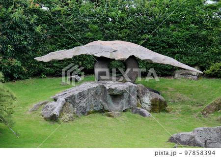 仙厳園　灯籠 97858394