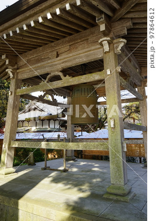 世界遺産中尊寺 釣鐘堂 世界遺産中尊寺 釣鐘堂 97864612