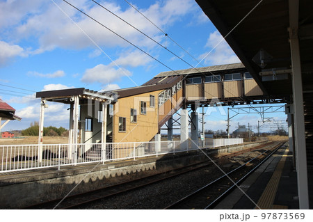 宮城県登米市　東北本線　新田駅 97873569