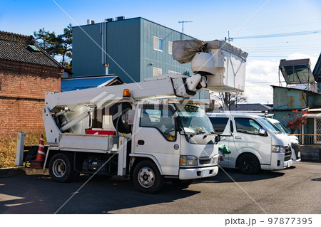 電気工事用トラック式高所作業車 電気工事用トラック式高所作業車 97877395