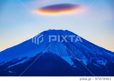 富士山 レンズ雲 風景写真 富士山 レンズ雲 風景写真
