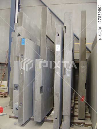 Picture of precast concrete walls in the warehouse 97879604
