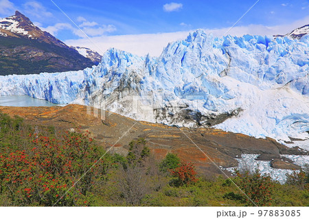Perito Moreno Glacier in El Calafate, Patagonia of Argentina 97883085