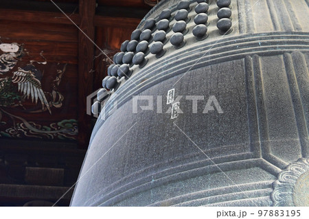 歴史が刻まれた京都市東山区の方広寺 梵鐘 97883195