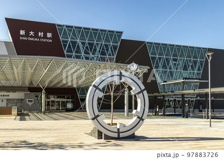 JR新大村駅東口(さくら口)【長崎県大村市】 JR新大村駅東口(さくら口)【長崎県大村市】 97883726