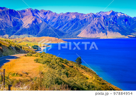 Lake Wakatipu coastline in south New Zealand, near Queenstown Lake Wakatipu coastline in south New Zealand, near Queenstown 97884954