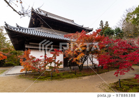 画聖雪舟ゆかりの禅寺　＃宝福寺　＃井山宝福寺　＃仏殿 97886388