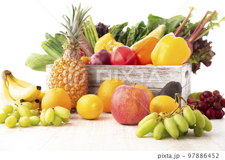 野菜とフルーツの集合 97886452