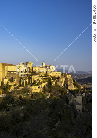 Gordes small medieval town in Provence, Luberon, Vaucluse, France 97892405