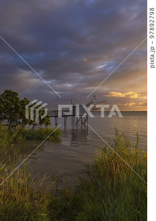 Traditional fishing hut on river Gironde, Bordeaux, Aquitaine, France Traditional fishing hut on river Gironde, Bordeaux, Aquitaine, France 97892798
