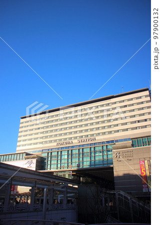 青空とJR小倉駅 青空とJR小倉駅 97900132