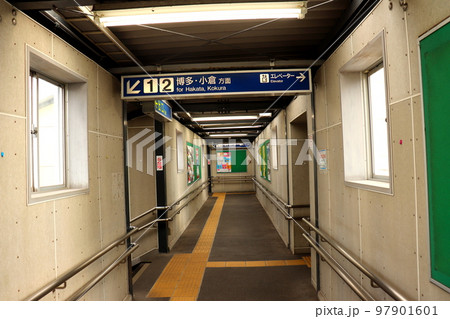 弥生が丘駅　JR　JR九州　駅　佐賀県　鳥栖市　鹿児島本線 97901601
