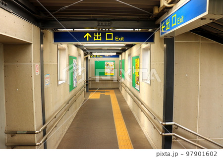 弥生が丘駅　JR　JR九州　駅　佐賀県　鳥栖市　鹿児島本線 97901602