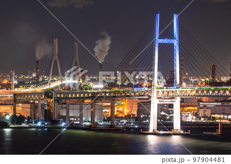 《神奈川県》横浜ベイエリア・デートスポットの夜景 《神奈川県》横浜ベイエリア・デートスポットの夜景 97904481