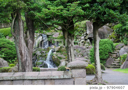 仙厳園を流れる川 97904607