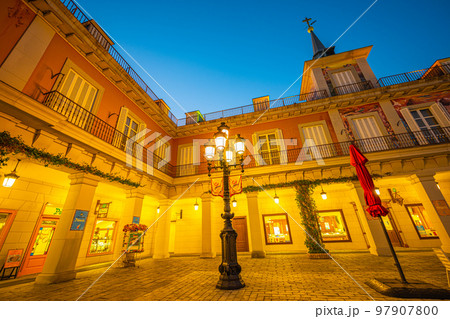 志摩スペイン村_夜景 97907800