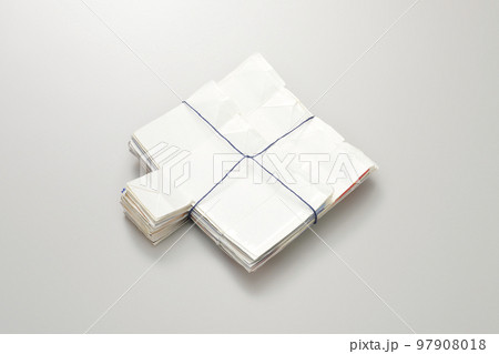 資源ごみイメージ・飲料用紙パック 97908018