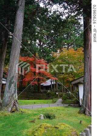 世界遺産関山中尊寺 世界遺産関山中尊寺 97909670