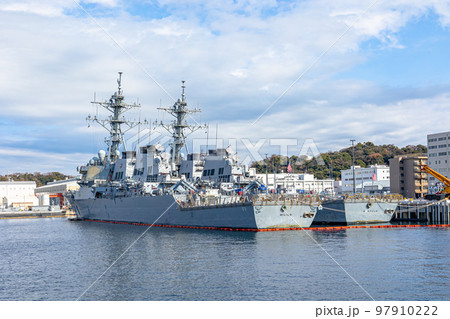 YOKOSUKA 軍港めぐり 97910222