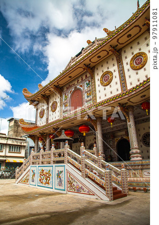 Wat Chue Chang chinese temple in Hat Yai, Songkhla, Thailand 97911081